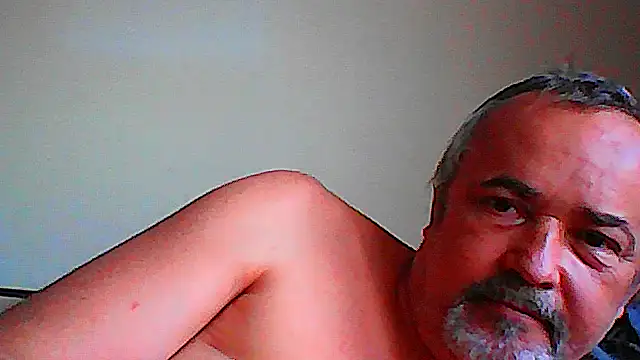 Snapshot of GayPourToi chatting on October 2025 03:33:02 PM GayPourToi online show from October 2025 03:33:02 PM