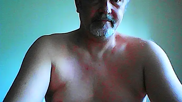 Snapshot of GayPourToi chatting on October 2025 09:09:01 AM GayPourToi online show from October 2025 09:09:01 AM