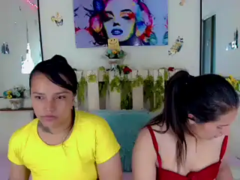 Sharon et Khloe12 online show from January 2025 04:23:01 AM