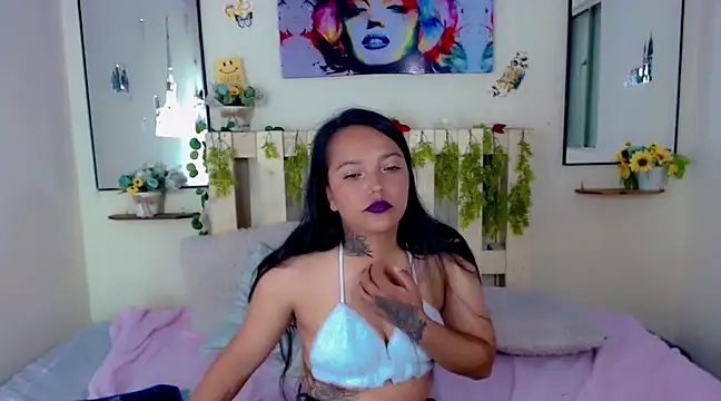 Sharon et Khloe12 online show from January 2025 07:38:02 AM