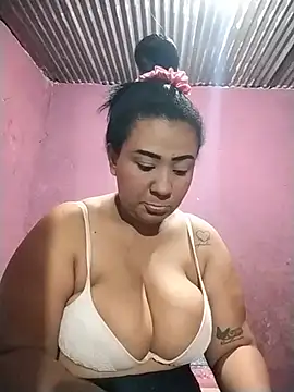 Milena1024 online show from May 2026 11:04:01 PM
