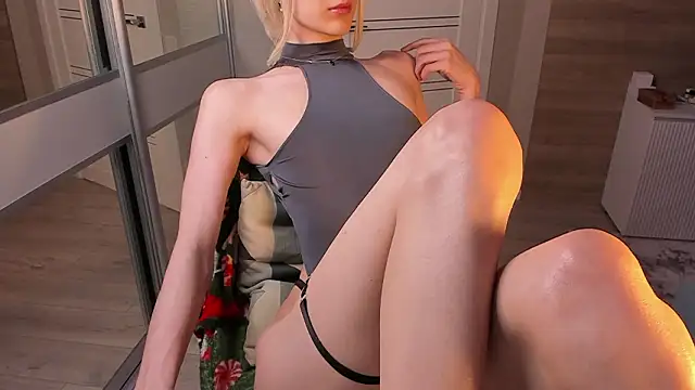 celestial  Rose online show from March 2026 02:04:01 PM