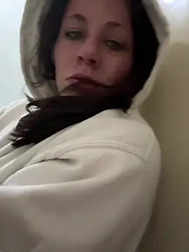 Snapshot of HotMessStilltheBest chatting on January 2025 09:13:02 AM HotMessStilltheBest online show from January 2025 09:13:02 AM