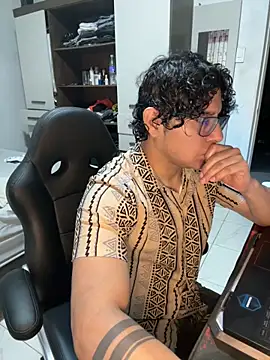 Snapshot of ikkipro chatting on February 2026 11:49:01 PM ikkipro online show from February 2026 11:49:01 PM