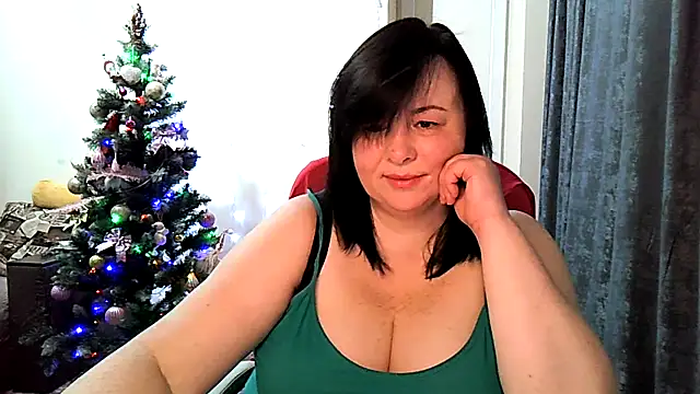 EmiliaLooo online show from January 2026 03:45:01 AM