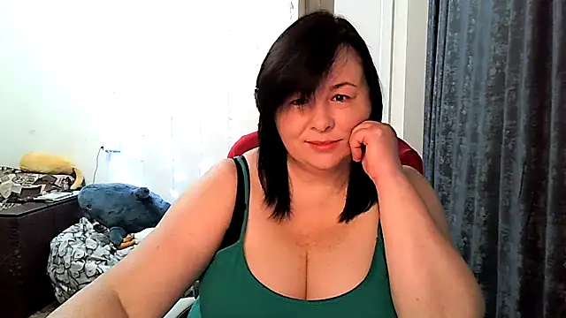 EmiliaLooo online show from January 2026 03:35:02 AM