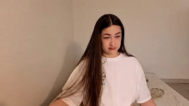 Aria Blisss online show from May 2026 01:25:01 AM