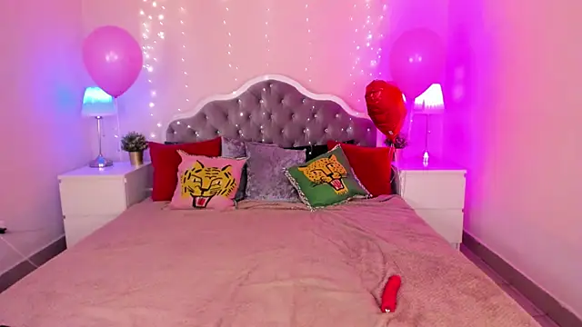 Aria Blisss online show from March 2025 11:33:01 AM