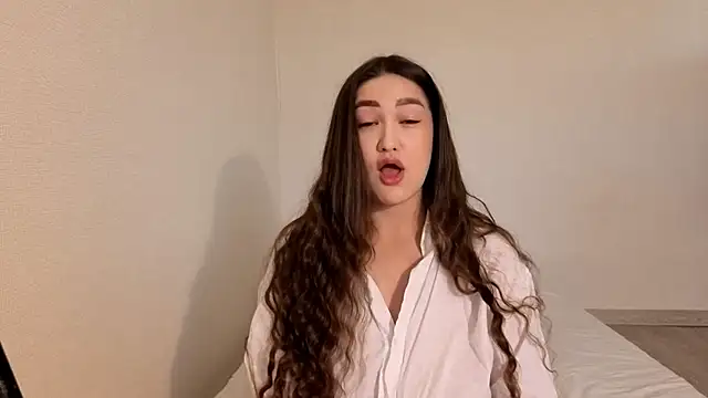 Aria Blisss online show from June 2026 11:53:02 PM