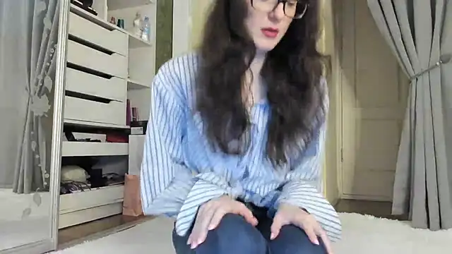 Baby Jewel online show from November 2025 11:14:02 AM