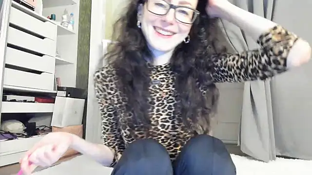 Baby Jewel online show from November 2025 11:25:01 AM