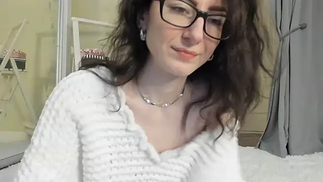 Snapshot of Baby_Jewel chatting on February 2025 11:18:02 AM Baby Jewel online show from February 2025 11:18:02 AM