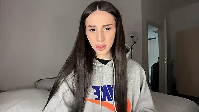 Kim Oberlin  online show from March 2026 01:08:02 PM