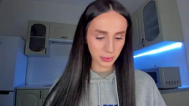 Kim Oberlin  online show from February 2026 03:32:01 PM