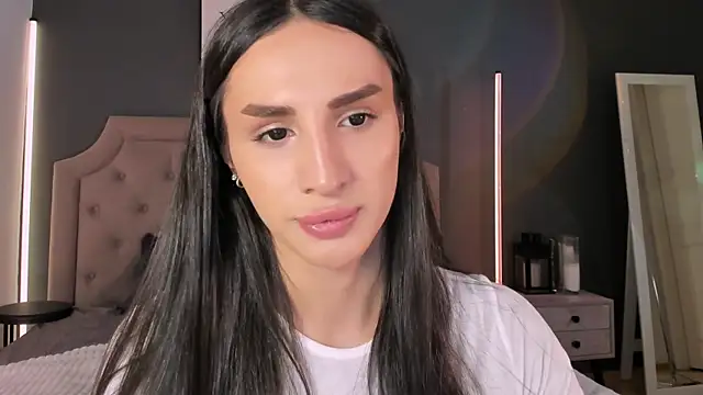 Kim Oberlin  online show from November 2025 04:23:02 PM