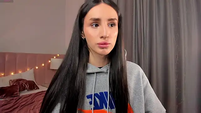 Kim Oberlin  online show from January 2026 04:22:02 PM