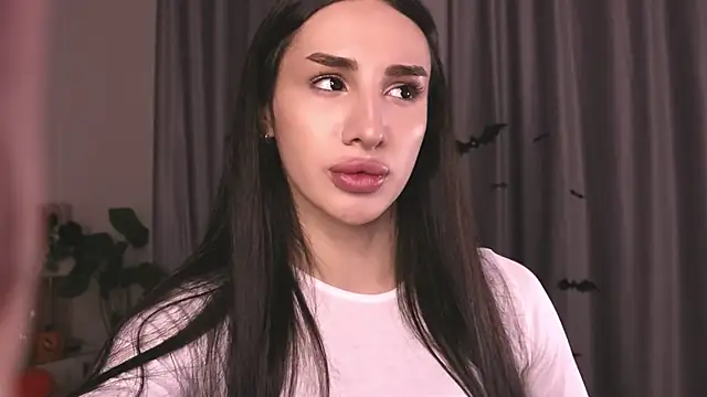 Kim Oberlin  online show from October 2025 11:18:01 AM