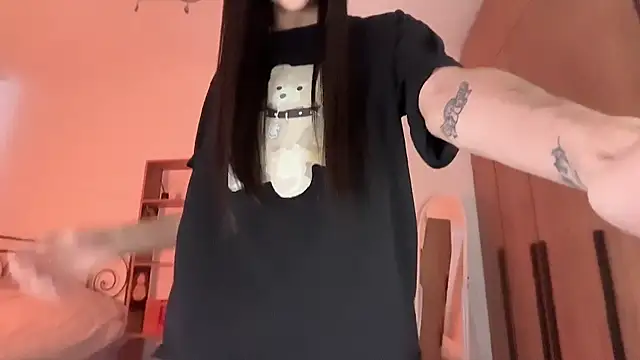 Kim Oberlin  online show from April 2026 04:14:02 PM