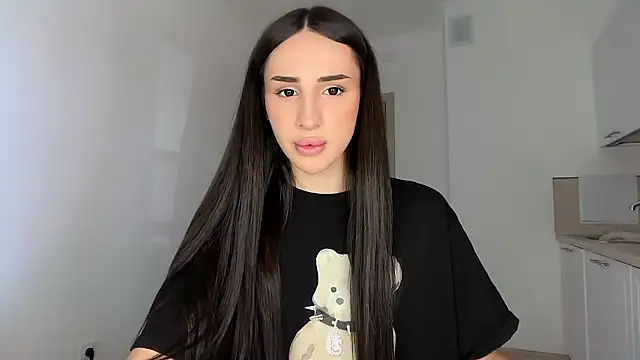 Kim Oberlin  online show from March 2026 12:06:02 PM