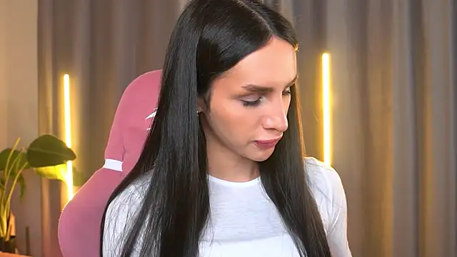 Kim Oberlin  online show from November 2025 04:10:05 PM