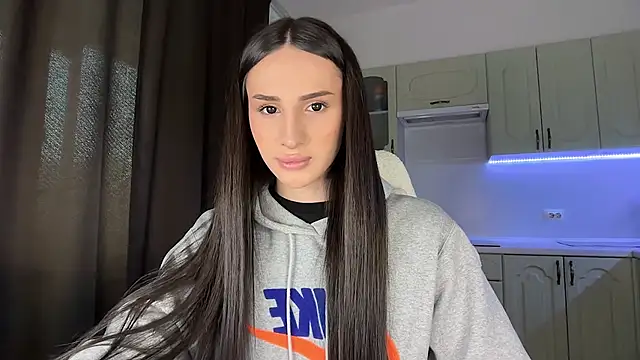 Kim Oberlin  online show from February 2026 01:12:01 PM