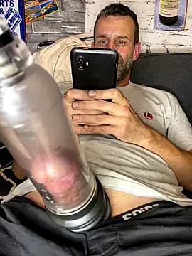 Snapshot of Gilgamesch1704 chatting on September 2025 07:17:02 PM Gilgamesch1704 online show from September 2025 07:17:02 PM