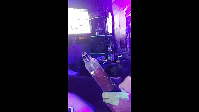 Snapshot of Gilgamesch1704 chatting on November 2025 07:47:01 PM Gilgamesch1704 online show from November 2025 07:47:01 PM