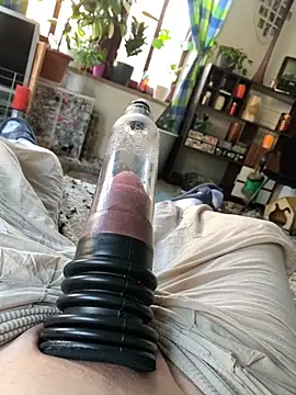 Snapshot of Gilgamesch1704 chatting on March 2025 03:45:02 PM Gilgamesch1704 online show from March 2025 03:45:02 PM