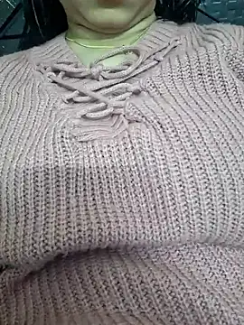 Lunaxx001 online show from February 2026 01:44:01 PM