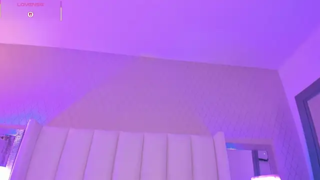 SophiaSmiiths  online show from October 2025 10:59:01 AM