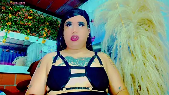 nauthyvalentina online show from March 2026 03:18:02 PM