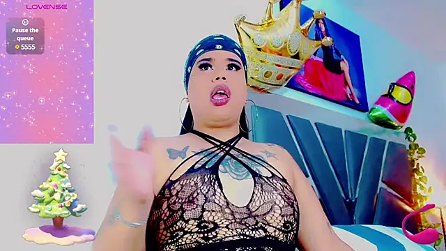 nauthyvalentina online show from December 2024 04:30:01 PM