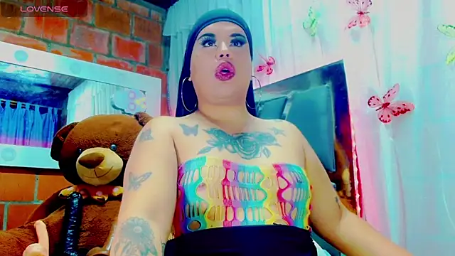 nauthyvalentina online show from February 2026 01:02:02 PM