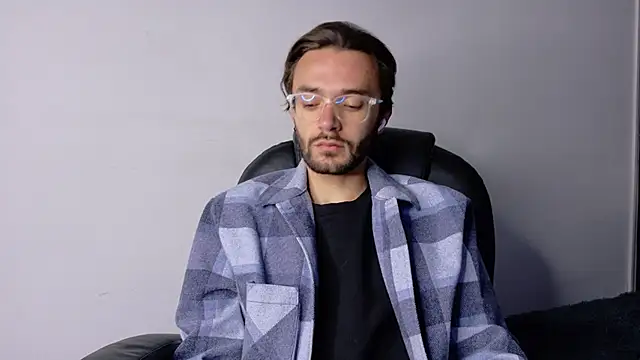 jakemagnus online show from September 2025 11:39:02 AM