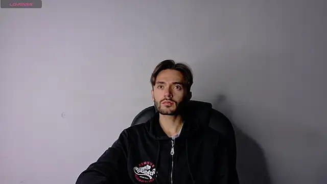 jakemagnus online show from October 2025 11:18:01 AM