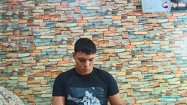 couple lovelyds online show from November 2025 08:31:02 PM