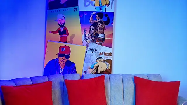 couple lovelyds online show from February 2026 08:50:02 PM