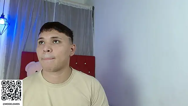 couple lovelyds online show from November 2025 08:42:01 PM