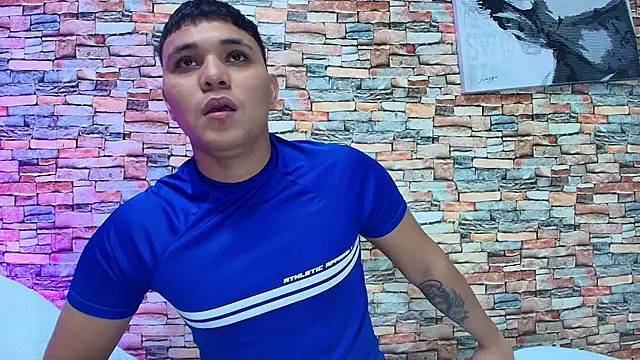 couple lovelyds online show from January 2026 08:40:02 PM