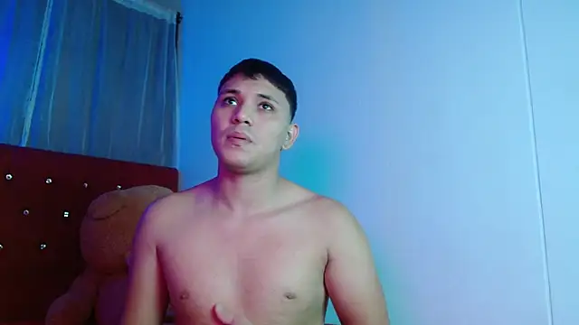 couple lovelyds online show from November 2025 08:46:02 PM