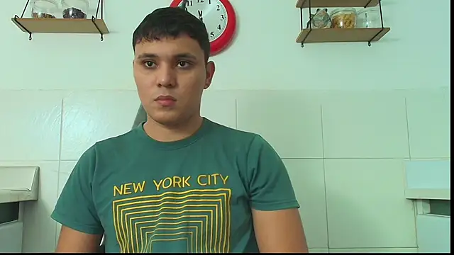 couple lovelyds online show from October 2025 08:44:01 PM