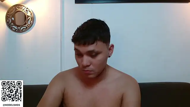 couple lovelyds online show from October 2025 08:40:02 PM