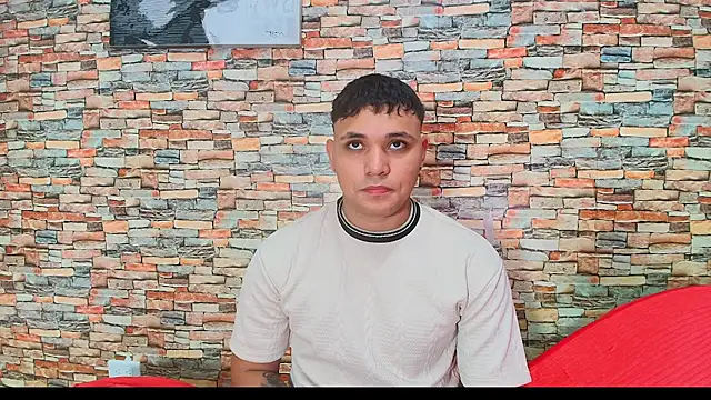 couple lovelyds online show from December 2025 09:12:01 PM