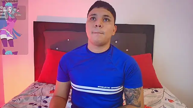 couple lovelyds online show from March 2026 09:11:01 PM