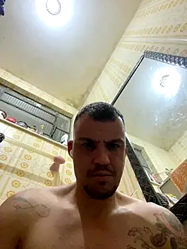 Vaguinhowqs online show from October 2025 07:43:02 AM