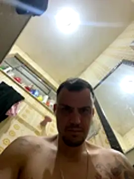 Vaguinhowqs online show from December 2025 10:31:02 AM