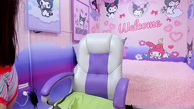 ariana  sweet  online show from January 2025 05:08:01 PM