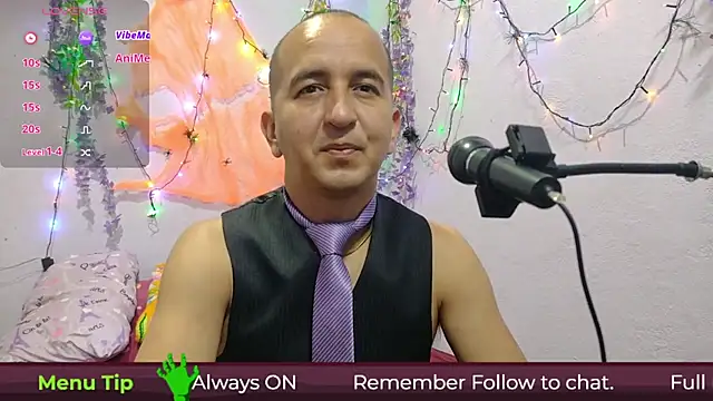 yazforeSolo online show from October 2025 02:18:01 PM