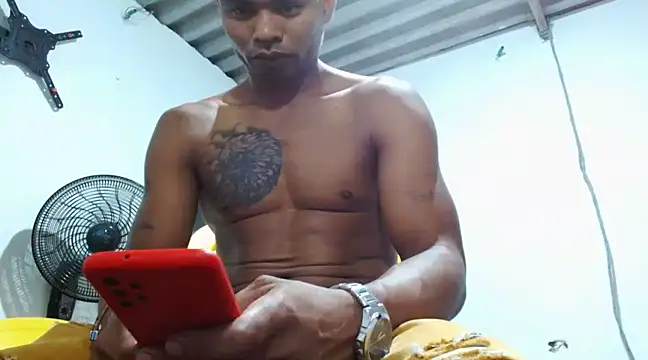 fernandez latinblackk online show from March 2025 12:45:01 AM