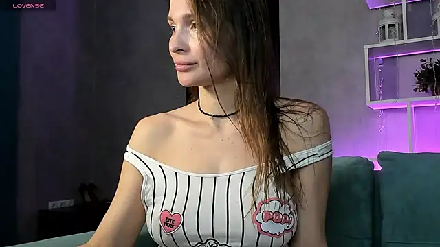 Beatrice Brice online show from March 2025 12:06:02 AM